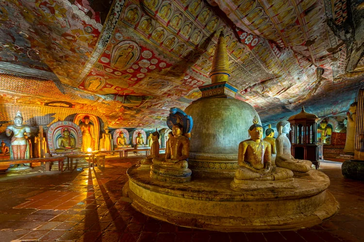 Sigiriya & Dambulla Cave Temple Day Tour